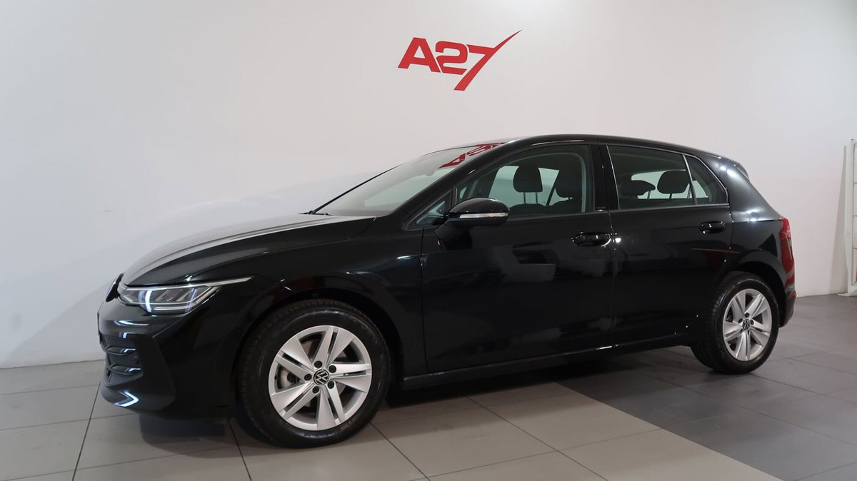 Volkswagen Golf 2.0 TDI SCR Life (20)
