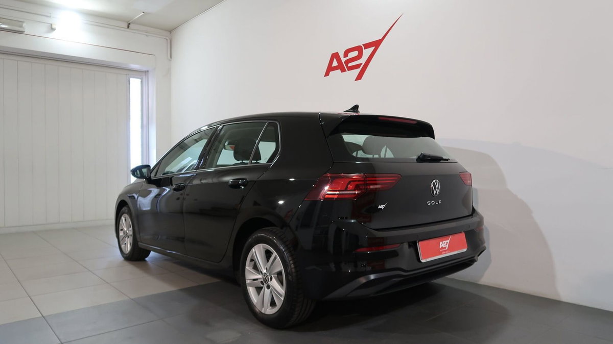 Volkswagen Golf 2.0 TDI SCR Life (7)