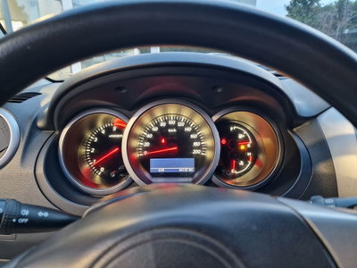 Suzuki Grand Vitara 1.9 DDiS 3 porte Offroad (13)
