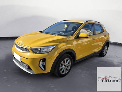 Kia Stonic 1.2 DPI Urban (2)