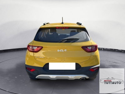 Kia Stonic 1.2 DPI Urban (3)