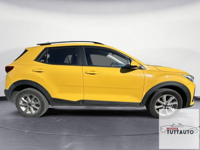 Kia Stonic 1.2 DPI Urban (6)