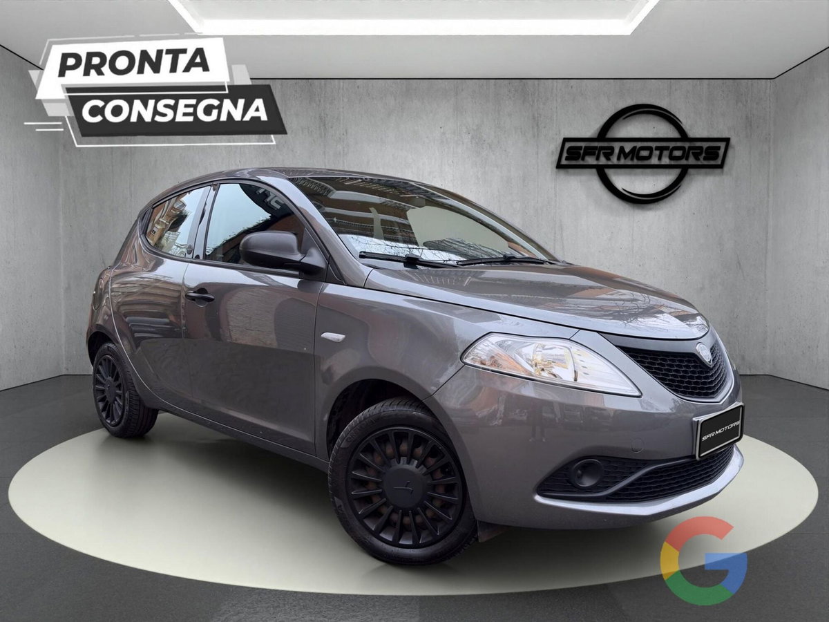 Lancia Ypsilon 1.0 FireFly 5 porte S&S Hybrid Ecochic A. Ferretti