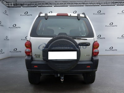 Jeep Cherokee 2.5 CRD Sport (4)