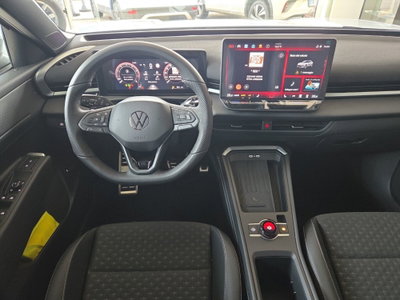 Volkswagen T-Roc 1.5 etsi R-Line 150cv dsg (10)
