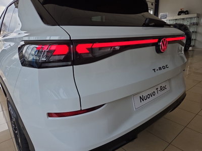 Volkswagen T-Roc 1.5 etsi R-Line 150cv dsg (6)