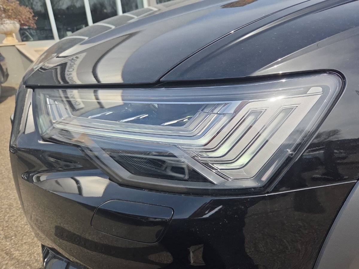 Audi A6 Allroad 40 TDI 2.0 quattro S tronic Evolution (4)