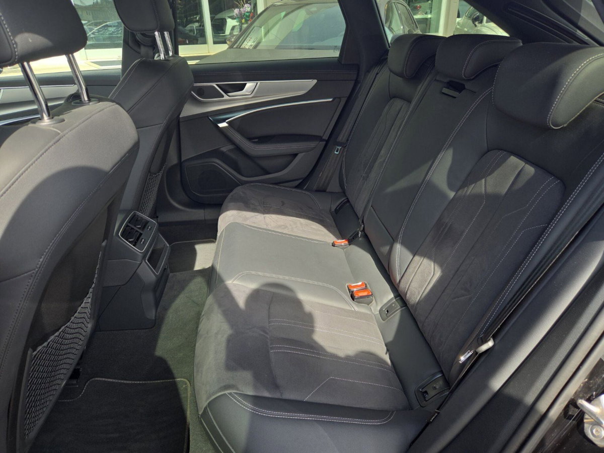 Audi A6 Allroad 40 TDI 2.0 quattro S tronic Evolution (8)
