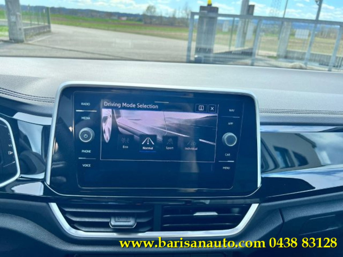 Volkswagen T-Roc 1.5 tsi R-Line dsg (14)