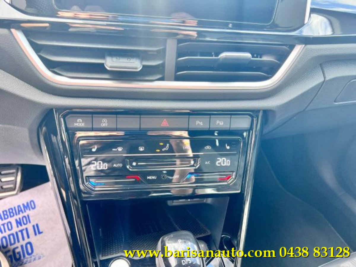 Volkswagen T-Roc 1.5 tsi R-Line dsg (15)
