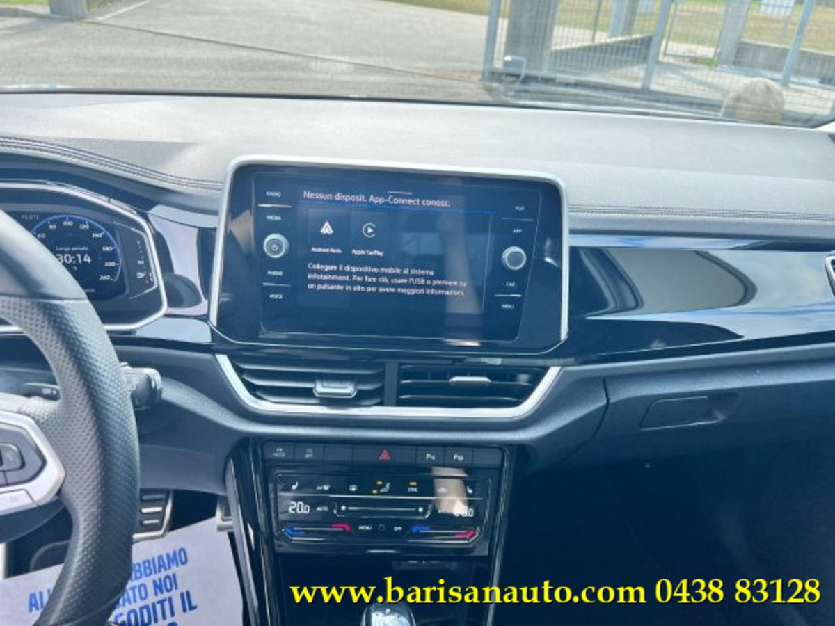 Volkswagen T-Roc 1.5 tsi R-Line dsg (17)