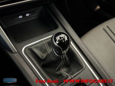 SEAT Leon ST Sportstourer 2.0 tdi Style 116cv (19)