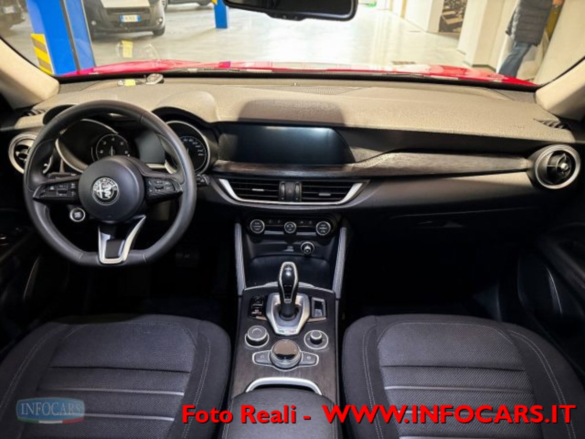 Alfa Romeo Stelvio Stelvio 2.2 Turbodiesel 190 CV AT8 RWD Sprint (10)