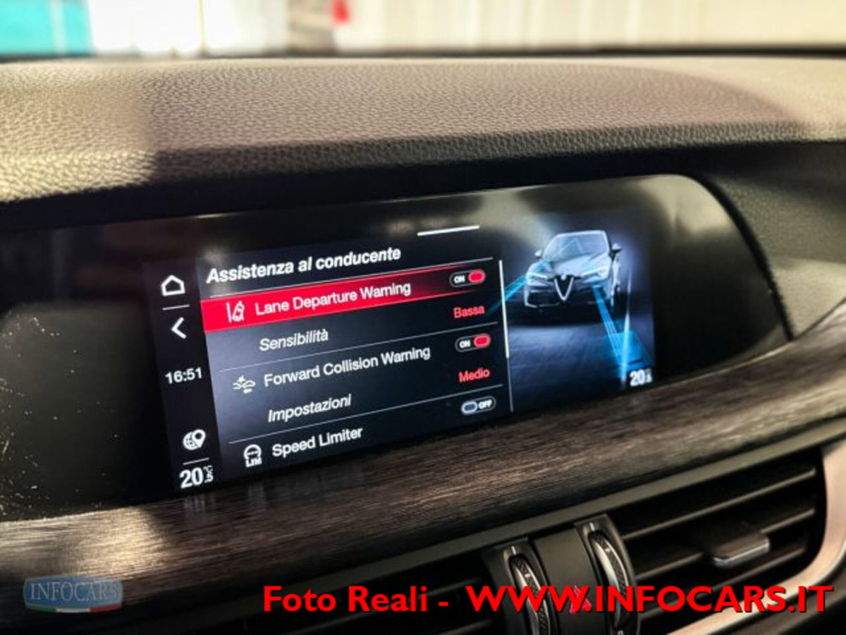 Alfa Romeo Stelvio Stelvio 2.2 Turbodiesel 190 CV AT8 RWD Sprint (16)