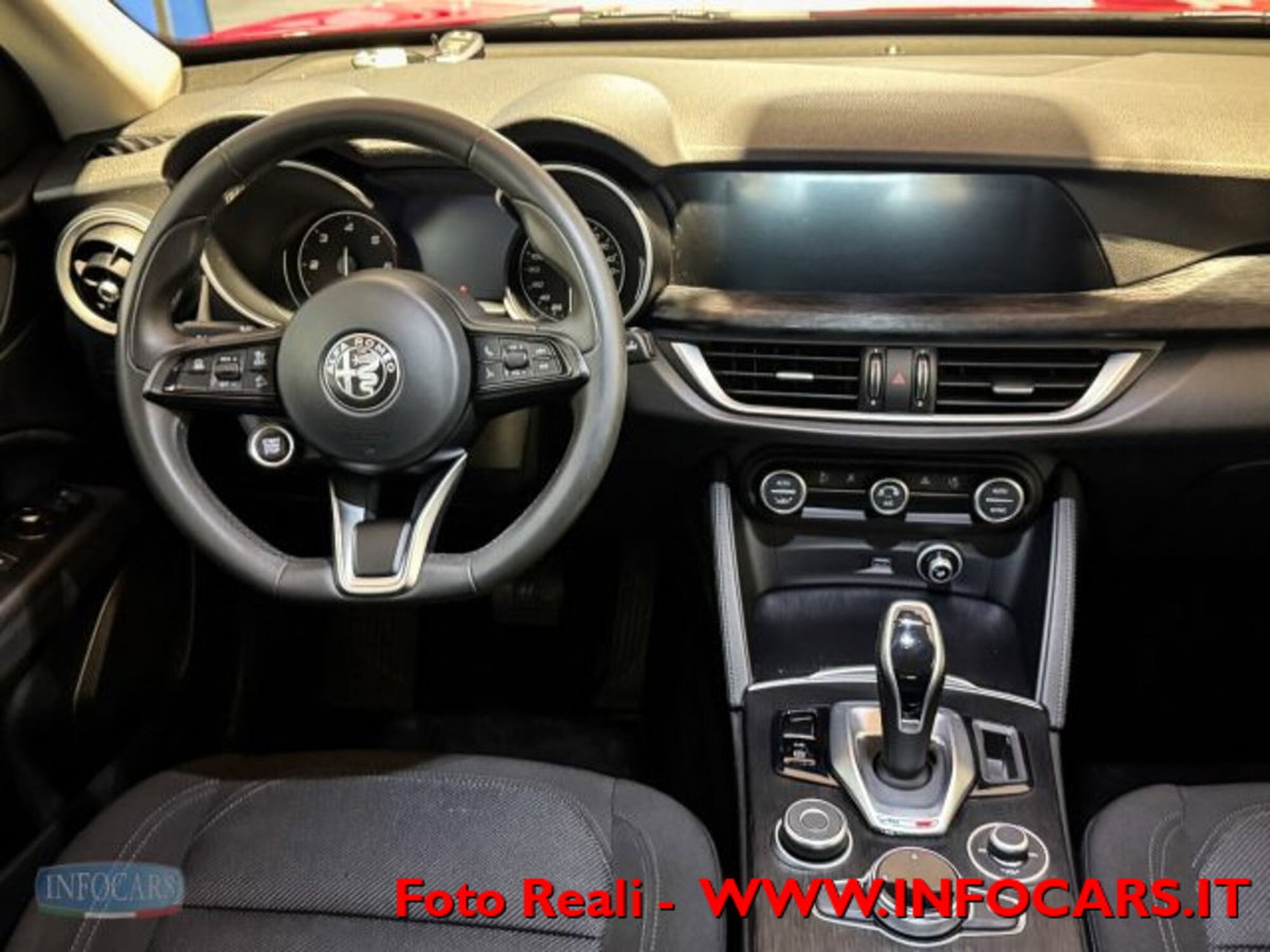 Alfa Romeo Stelvio Stelvio 2.2 Turbodiesel 190 CV AT8 RWD Sprint (9)