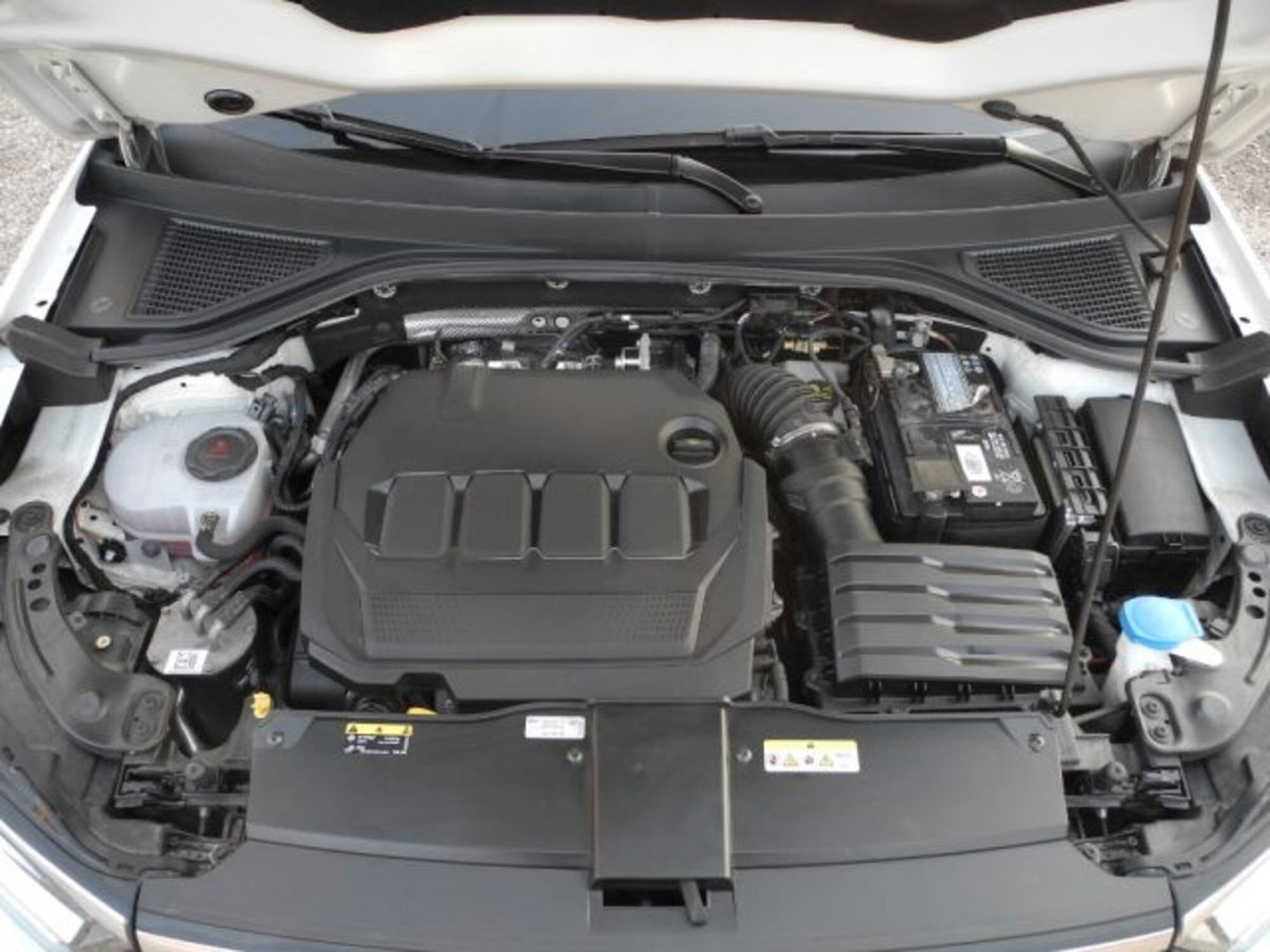 Volkswagen T-Roc 2.0 tdi Life 150cv dsg (14)