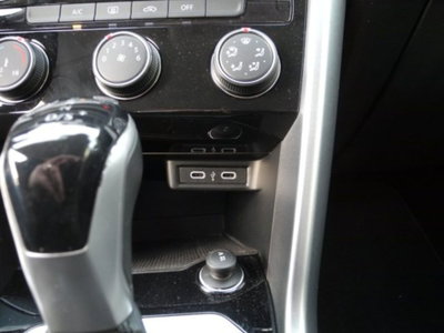 Volkswagen T-Roc 2.0 tdi Life 150cv dsg (9)