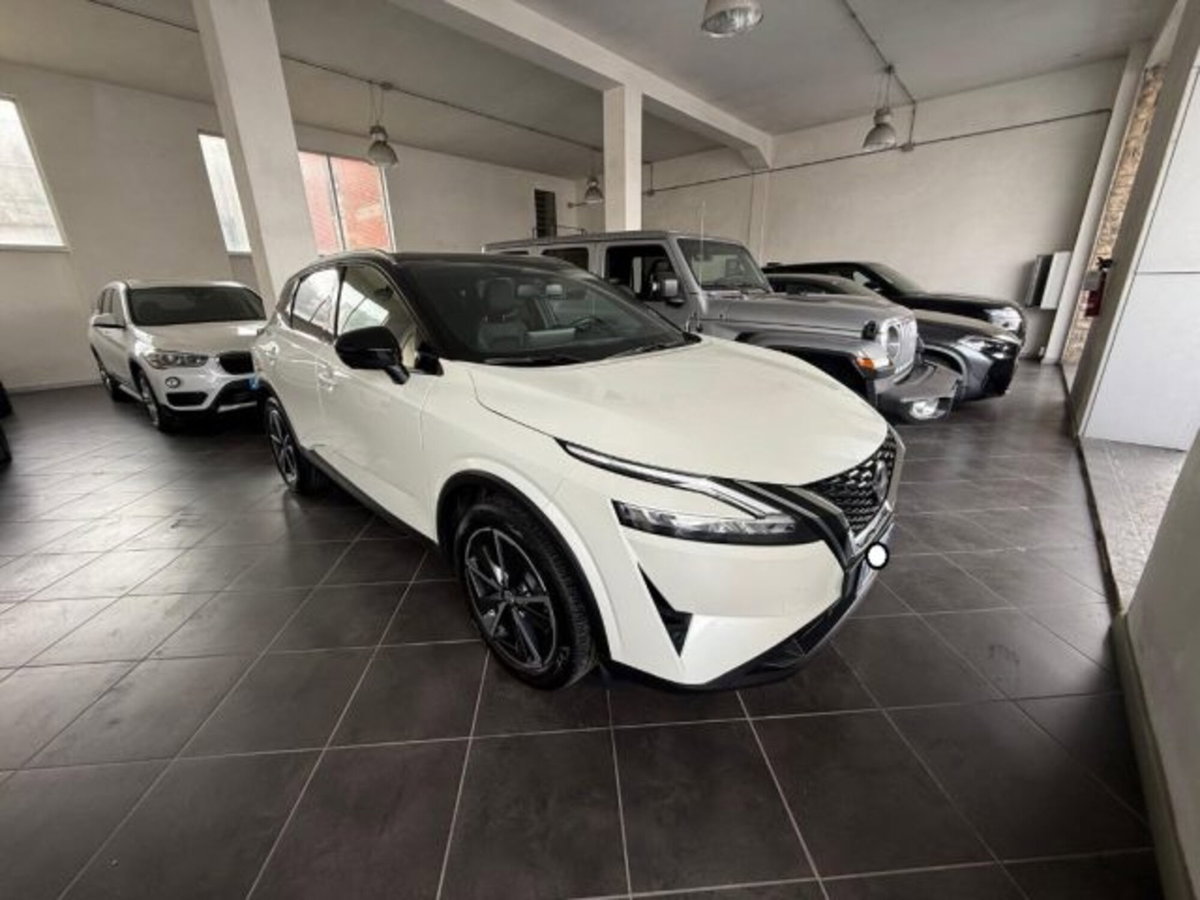 Nissan Qashqai 1.3 mhev Tekna 2wd 140cv (2)