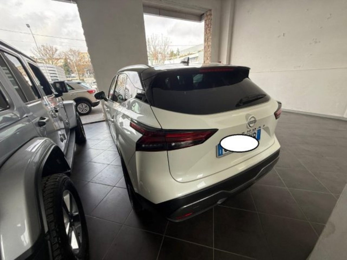 Nissan Qashqai 1.3 mhev Tekna 2wd 140cv (4)