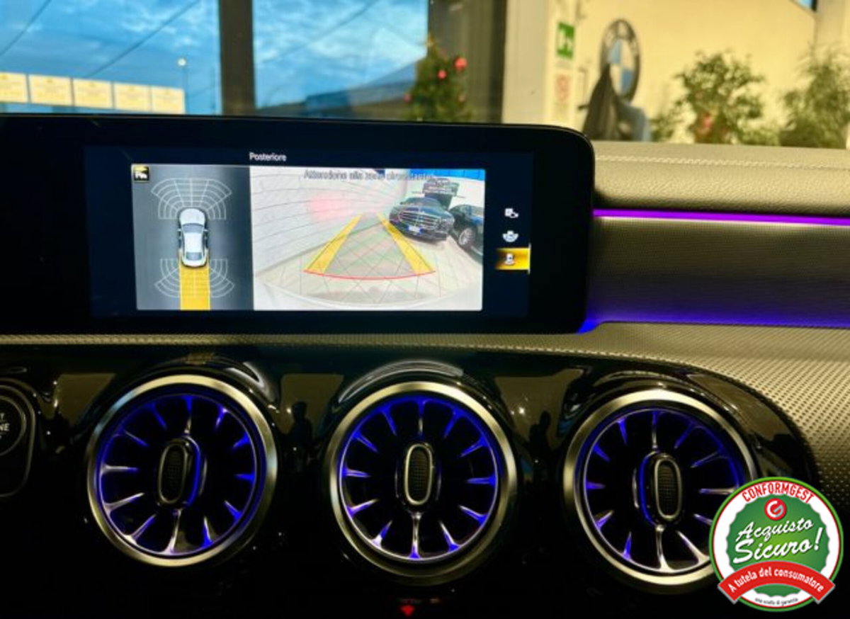 Mercedes-Benz CLA 200 d Automatic 4Matic Premium (19)