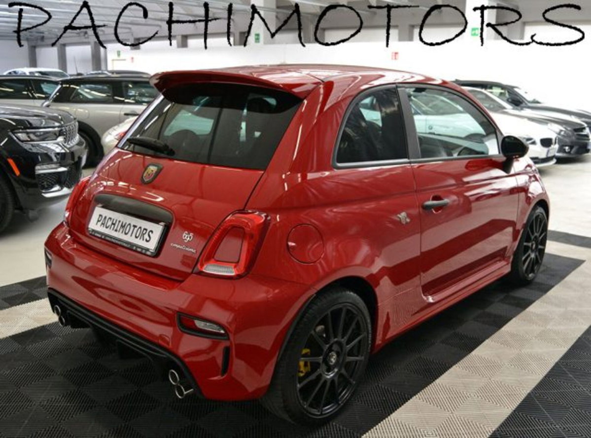 Abarth 695 695 1.4 Turbo T-Jet Rivale (13)