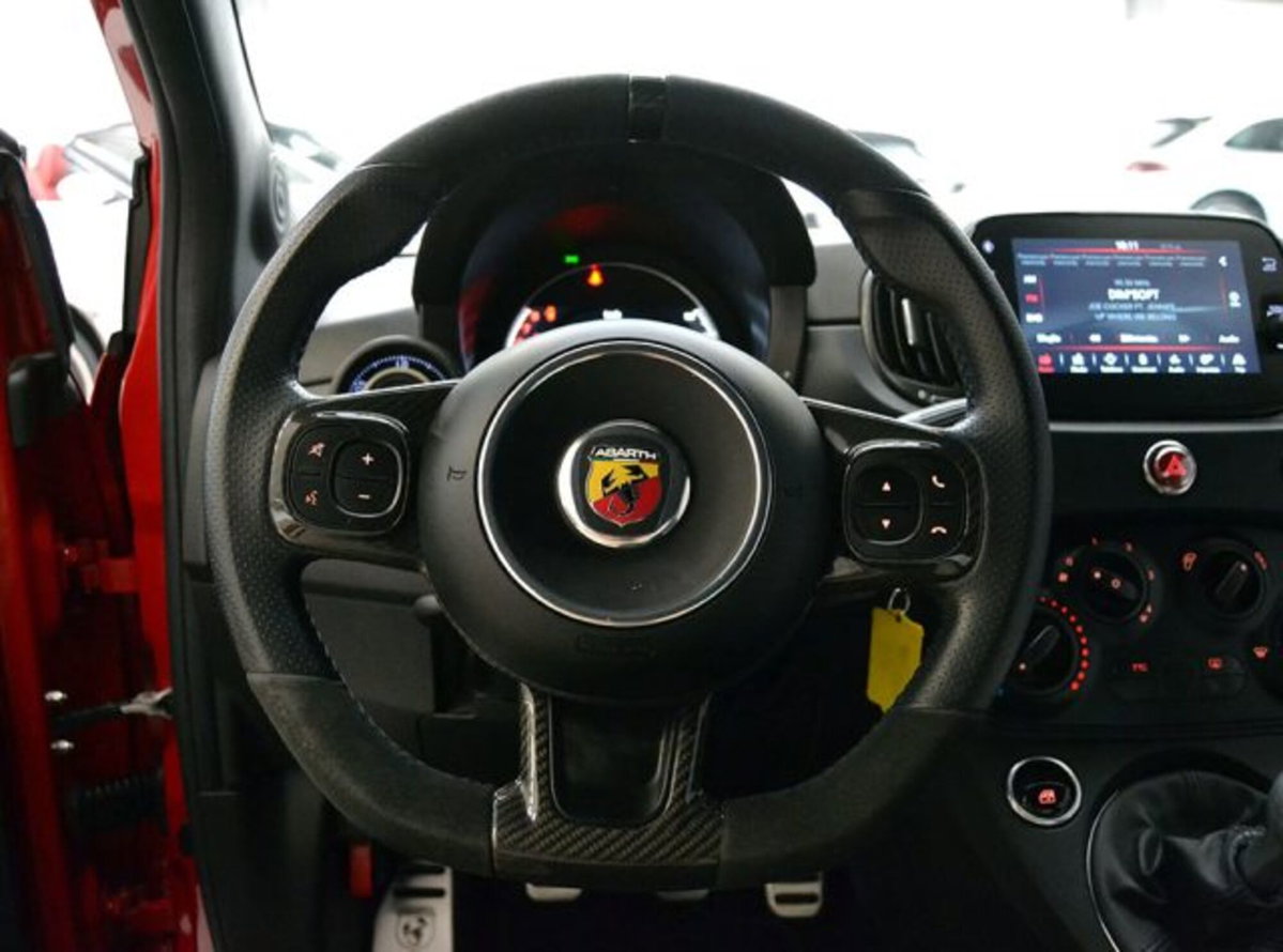 Abarth 695 695 1.4 Turbo T-Jet Rivale (8)