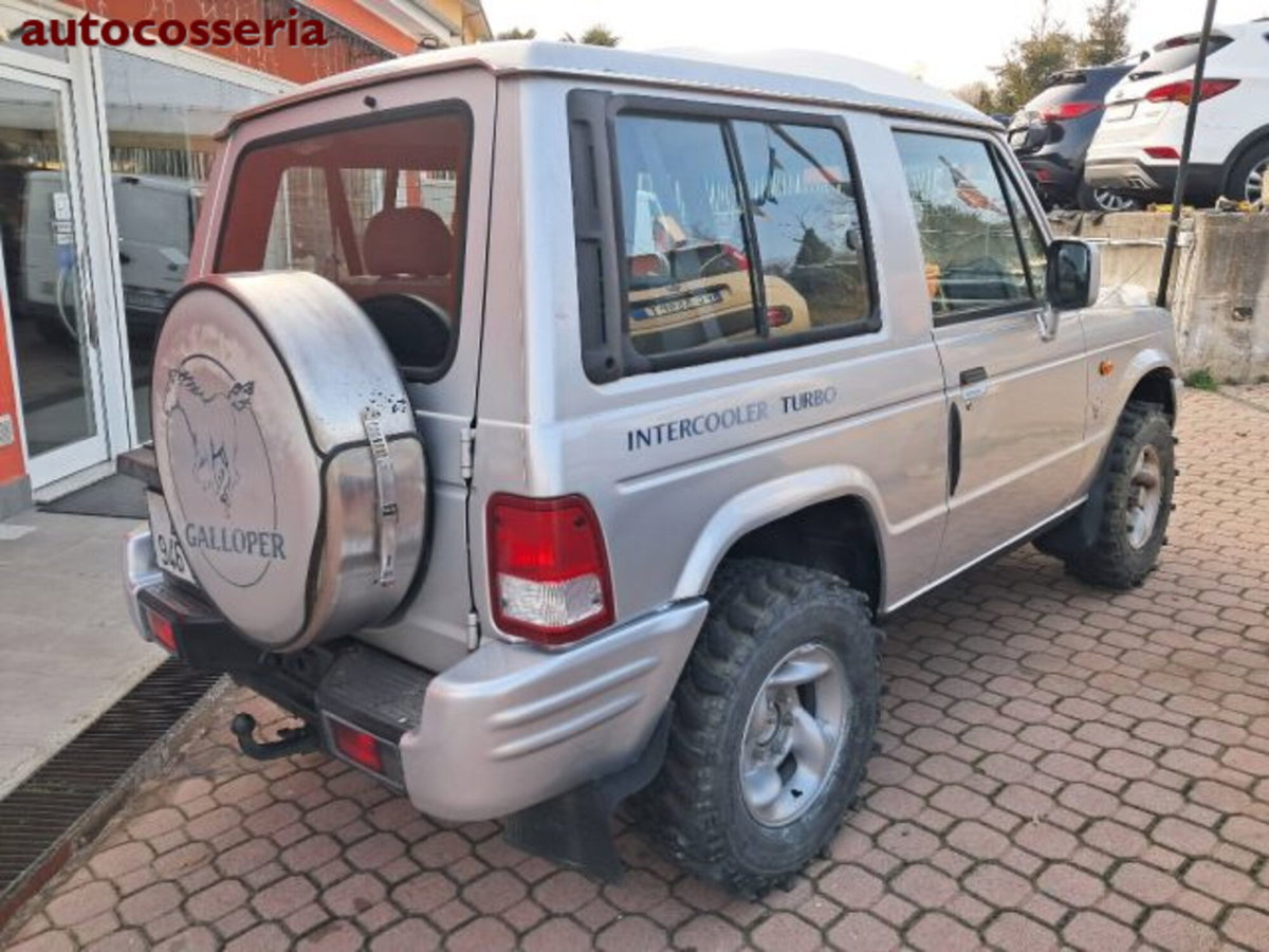 Hyundai Galloper TDI Corto (7)