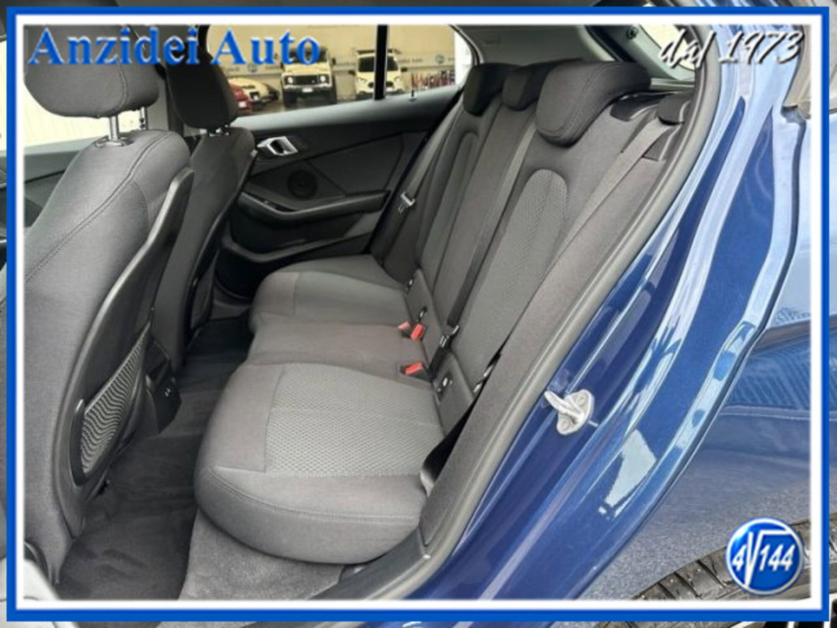 BMW Serie 1 116d 2.0 116CV cat 5 porte Attiva DPF (18)