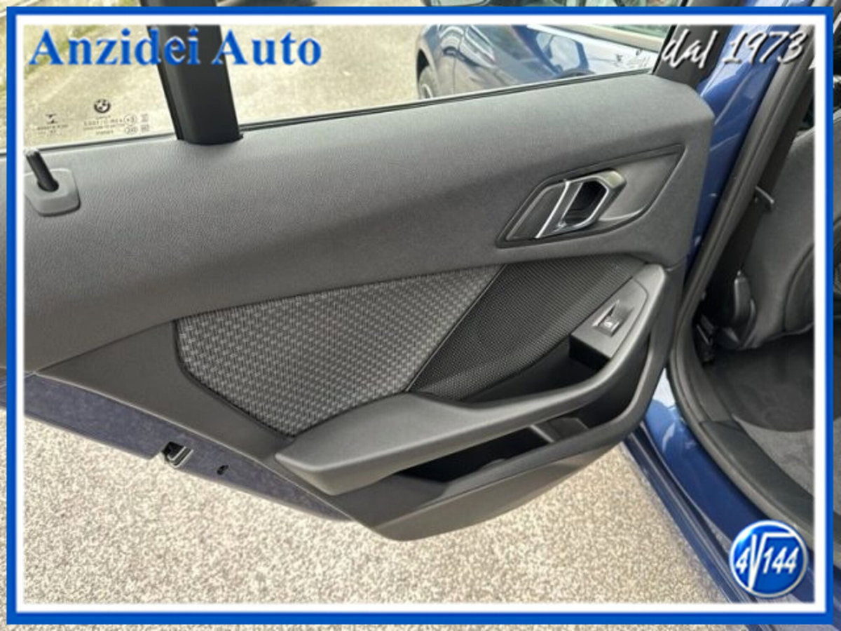 BMW Serie 1 116d 2.0 116CV cat 5 porte Attiva DPF (19)
