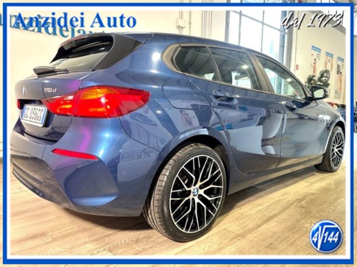 BMW Serie 1 116d 2.0 116CV cat 5 porte Attiva DPF (6)