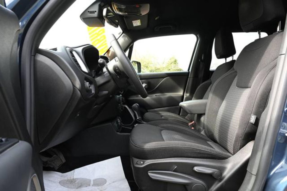 Jeep Renegade 1.3 T4 190CV PHEV 4xe AT6 80th Anniversary (13)