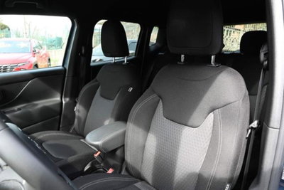 Jeep Renegade 1.3 T4 190CV PHEV 4xe AT6 80th Anniversary (14)