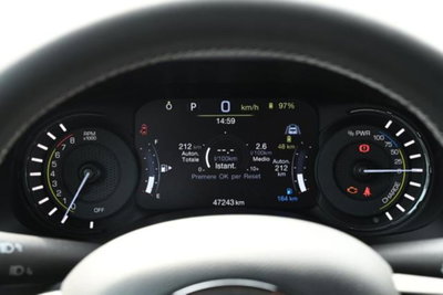 Jeep Renegade 1.3 T4 190CV PHEV 4xe AT6 80th Anniversary (17)