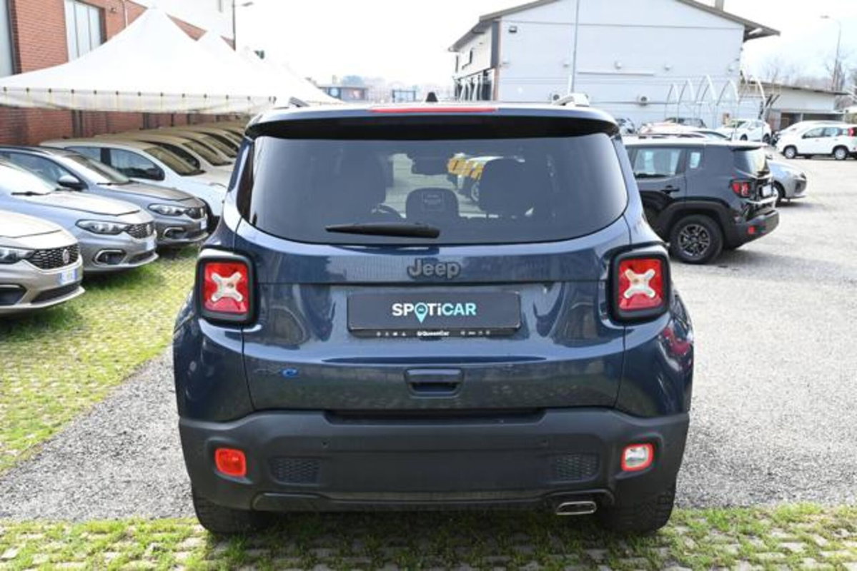 Jeep Renegade 1.3 T4 190CV PHEV 4xe AT6 80th Anniversary (6)