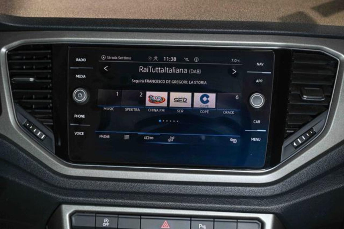 Volkswagen T-Roc 1.5 TSI ACT DSG Advanced BlueMotion Technology (17)