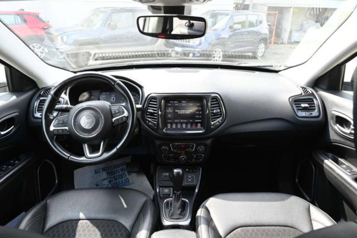 Jeep Compass 1.3 T4 190CV PHEV AT6 4xe Limited (11)
