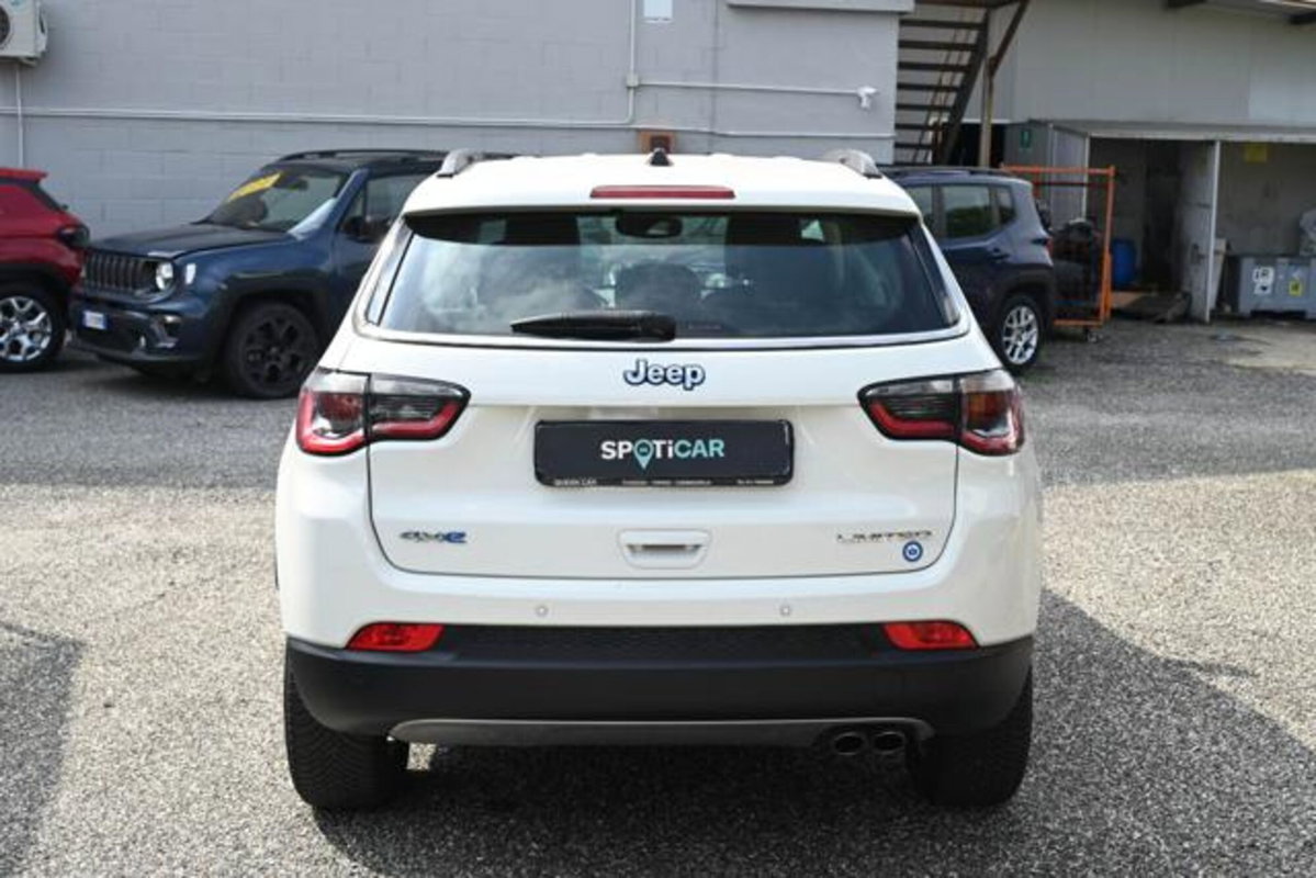 Jeep Compass 1.3 T4 190CV PHEV AT6 4xe Limited (6)