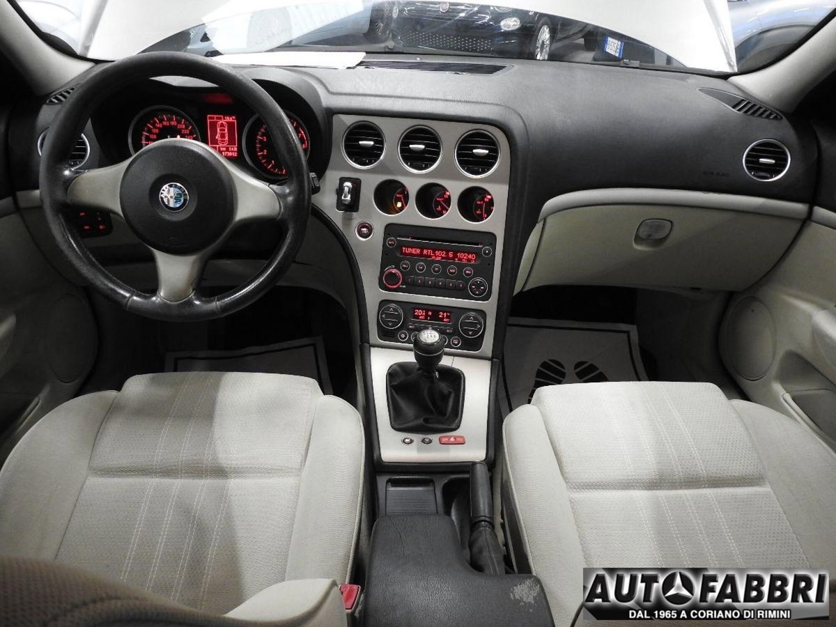 Alfa Romeo 159 1.9 JTS 16V Distinctive (15)