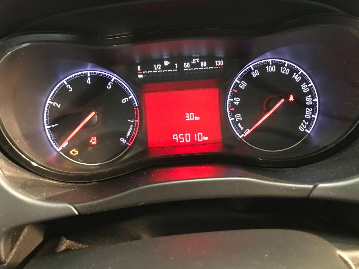 Opel Corsa 1.2 5 porte Ecotec (9)