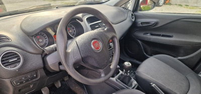 Fiat Punto 1.4 8V 5 porte Easypower Street (10)