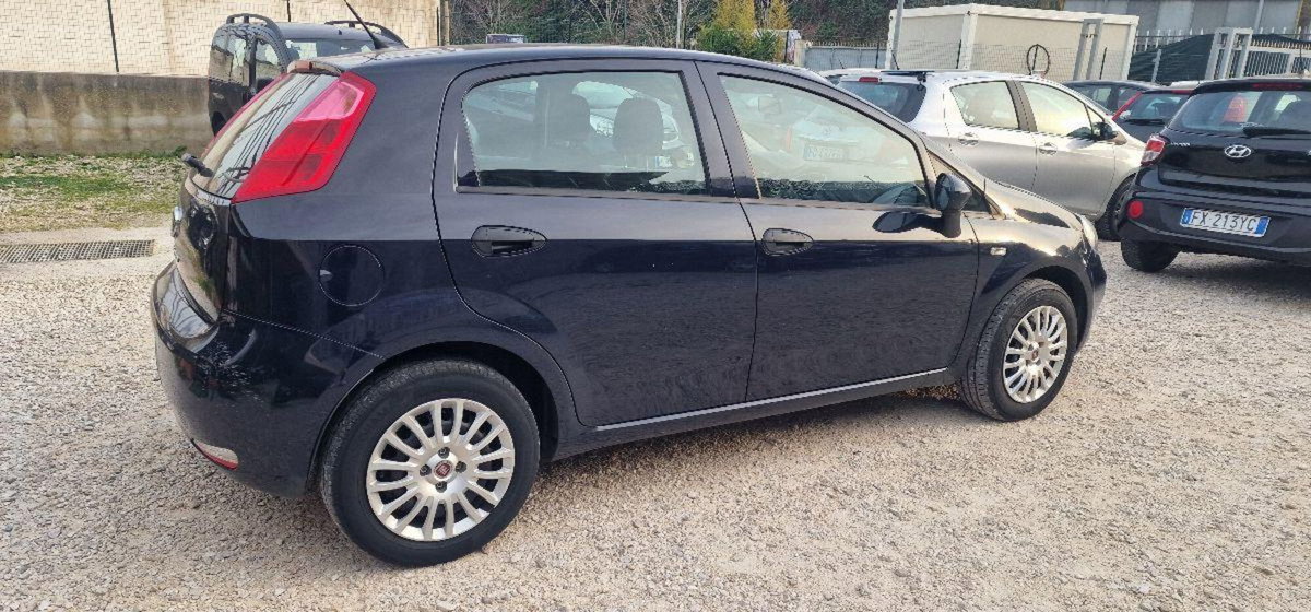 Fiat Punto 1.4 8V 5 porte Easypower Street (7)