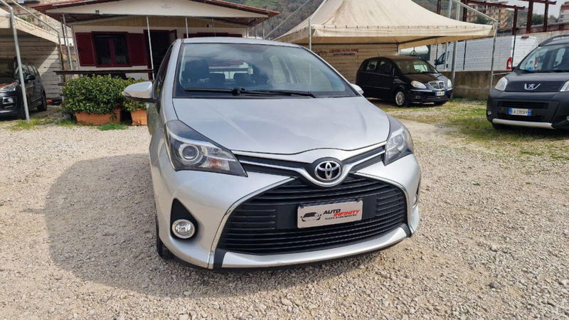 Toyota Yaris 1.0 5 porte Lounge