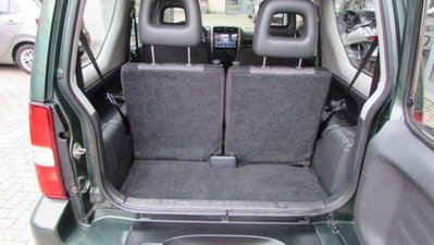 Suzuki Jimny 1.5 DDiS cat 4WD JLX Più (8)