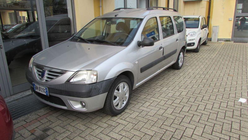 Dacia Logan 1.6 Lauréate