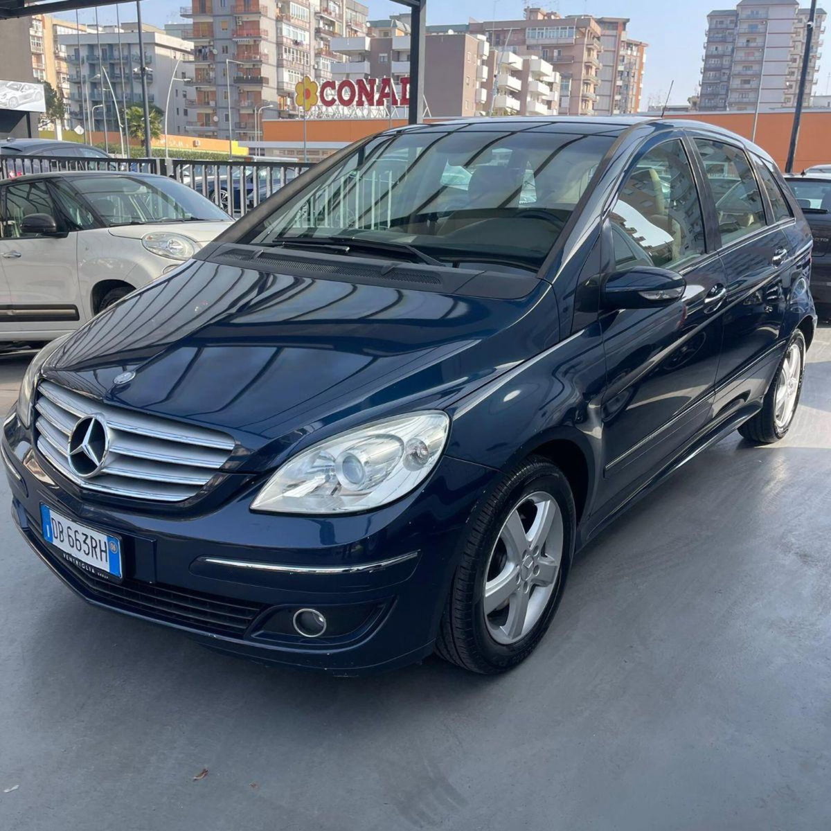 Mercedes-Benz Classe B 180 CDI Sport (2)