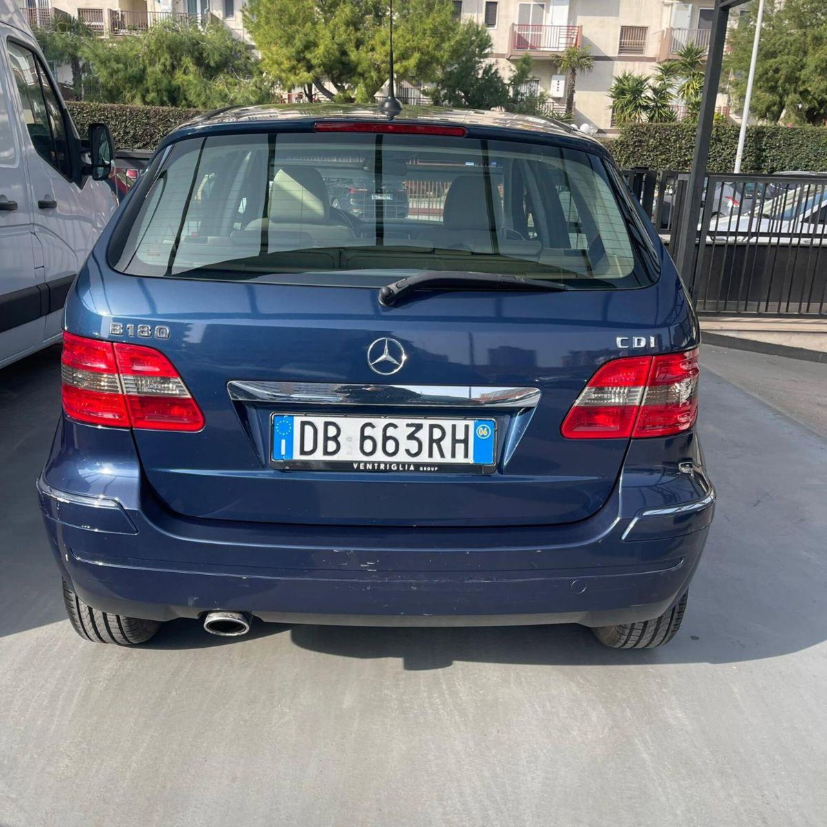 Mercedes-Benz Classe B 180 CDI Sport (3)