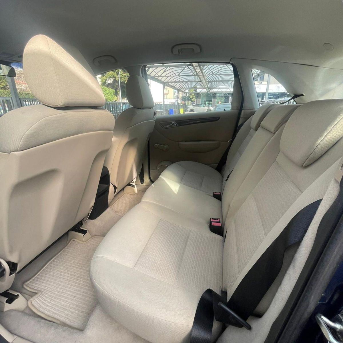 Mercedes-Benz Classe B 180 CDI Sport (5)
