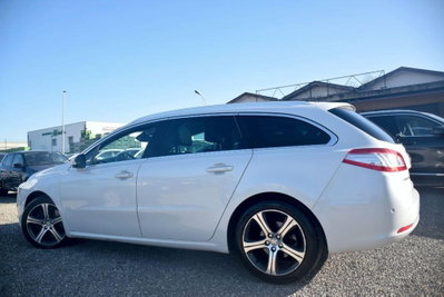 Peugeot 508 SW BlueHDi 180 EAT6 S&S Allure (2)