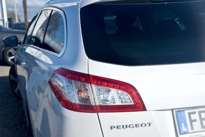 Peugeot 508 SW BlueHDi 180 EAT6 S&S Allure (20)