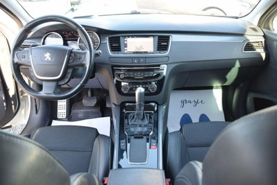 Peugeot 508 SW BlueHDi 180 EAT6 S&S Allure (9)
